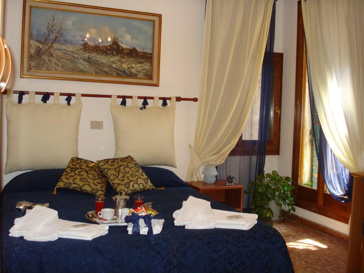 Venice Rainbow Hotel Ngoại thất bức ảnh
