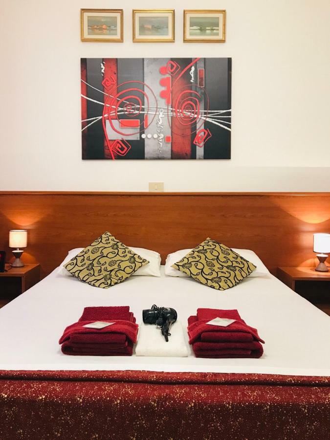 Venice Rainbow Hotel Ngoại thất bức ảnh
