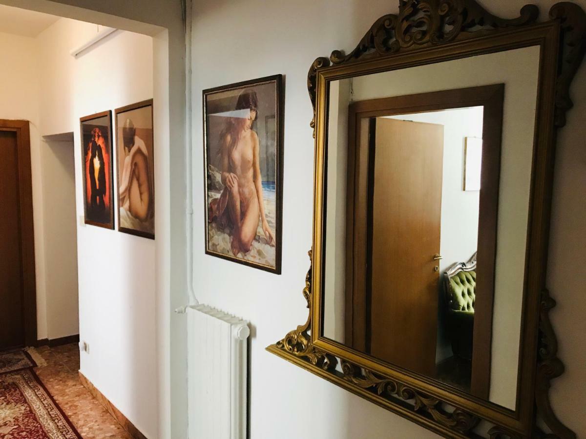 Venice Rainbow Hotel Ngoại thất bức ảnh