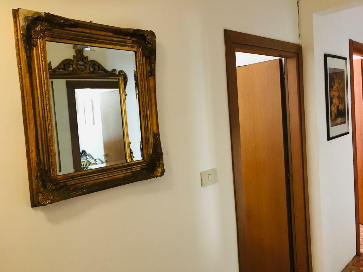 Venice Rainbow Hotel Ngoại thất bức ảnh