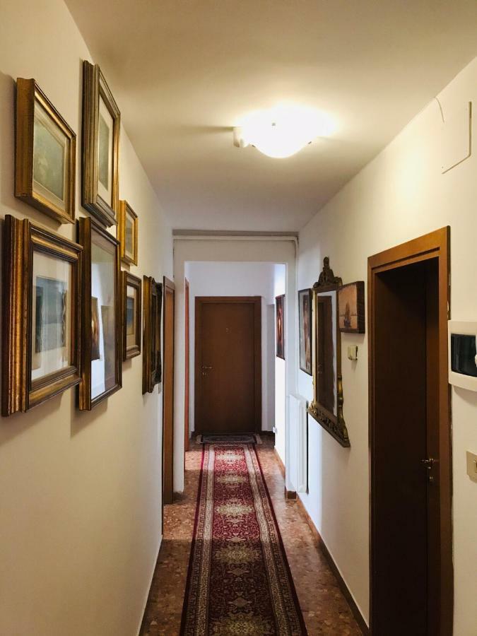 Venice Rainbow Hotel Ngoại thất bức ảnh
