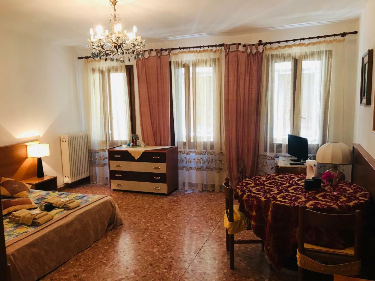 Venice Rainbow Hotel Ngoại thất bức ảnh